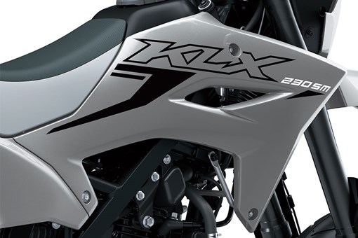 KLX 230 SM - Image 12